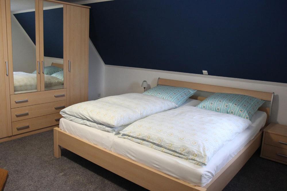 Ferienwohnung Lippmann Grosshartmannsdorf Bagian luar foto